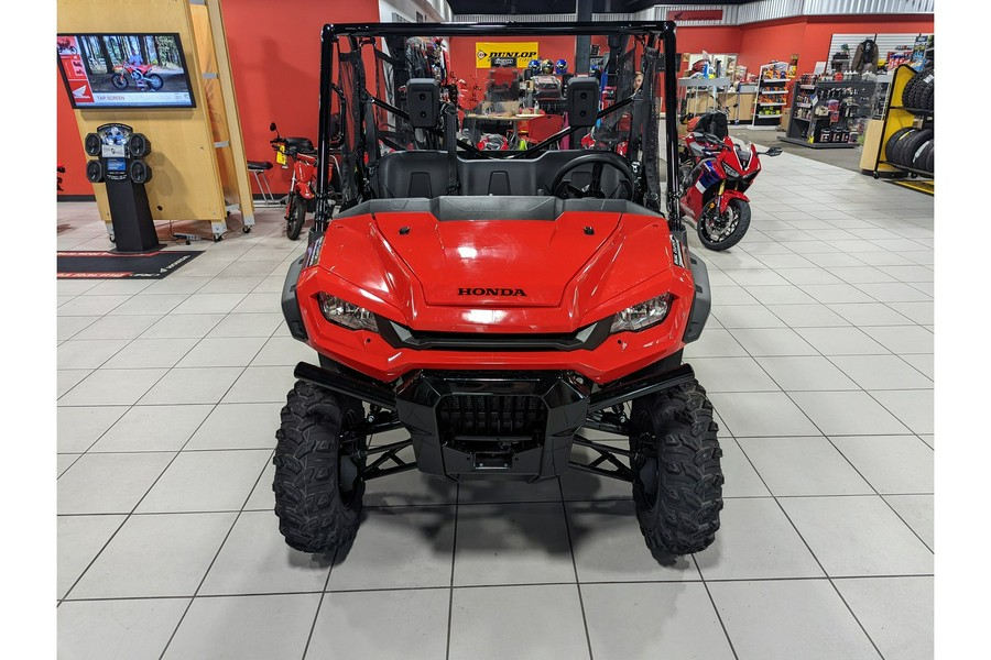 2024 Honda Pioneer 1000-5