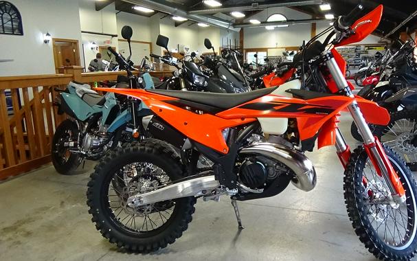 2025 KTM 250 XC