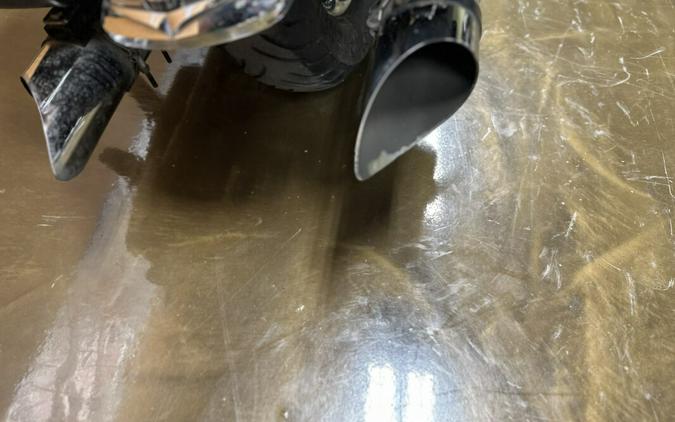 FLHRC 2005 Road King® Classic