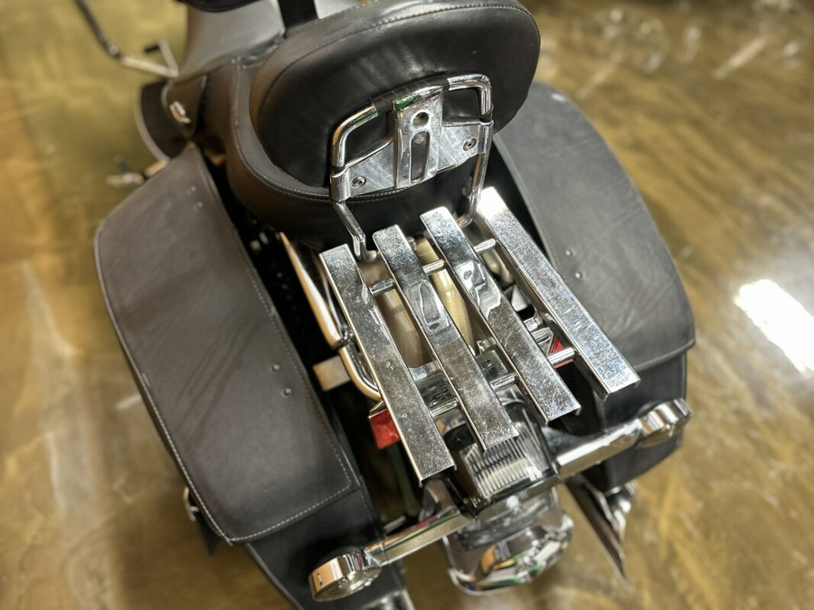 FLHRC 2005 Road King® Classic