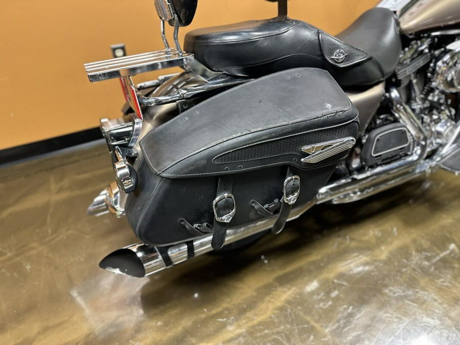 FLHRC 2005 Road King® Classic