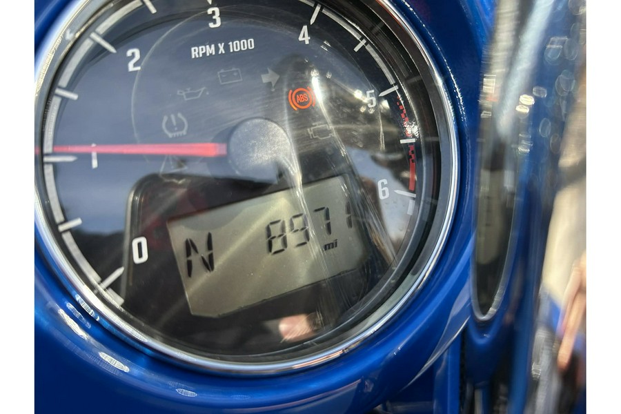 2021 Indian Motorcycle CHIEFTAIN LIMITED, RADAR BLUE, 49ST Limited