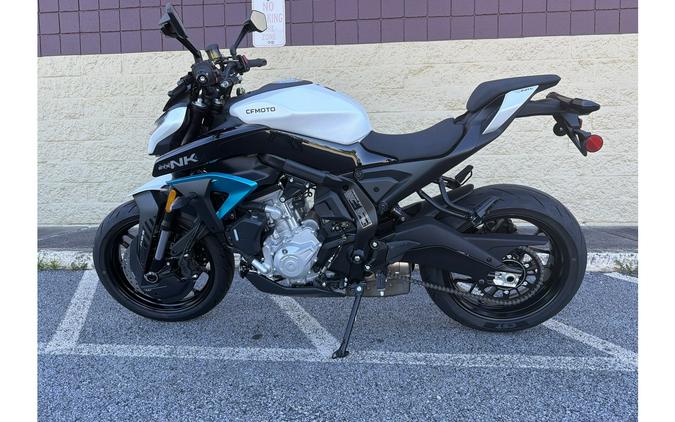 2026 675NK - CFMOTO
