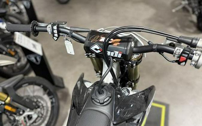 2025 Triumph TF 450-RC Edition