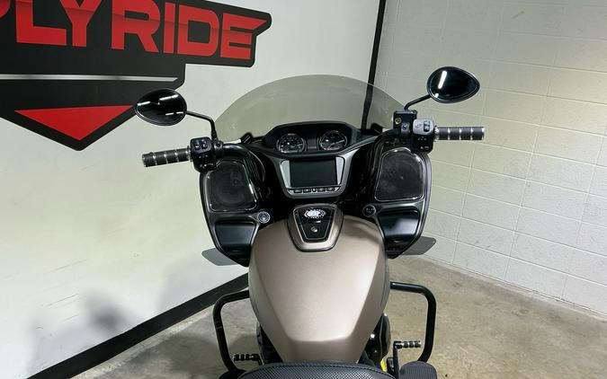 2020 Indian Motorcycle Challenger® Dark Horse®