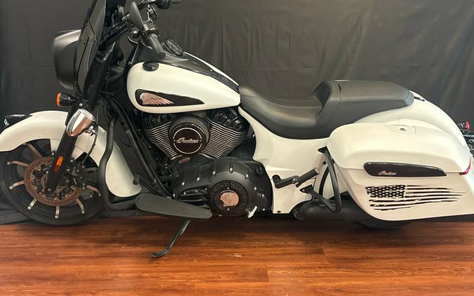 2020 Indian Motorcycle Springfield® Dark Horse®