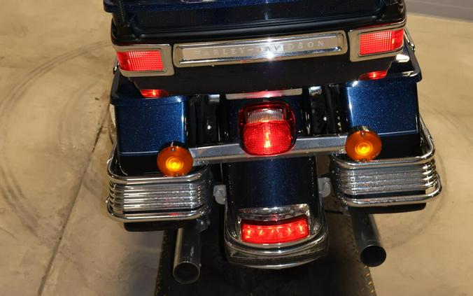 2012 Electra Glide Ultra Classic 103 Big Blue Pearl/Vivid Black