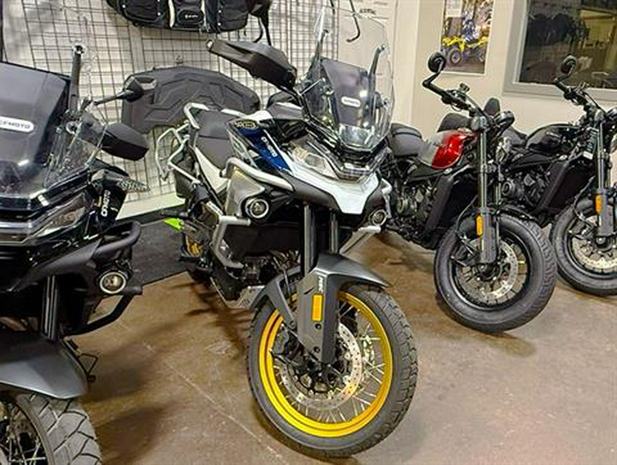 2026 CFMOTO Ibex 800 E