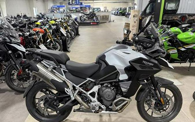 2025 Triumph Tiger 1200 GT Explorer