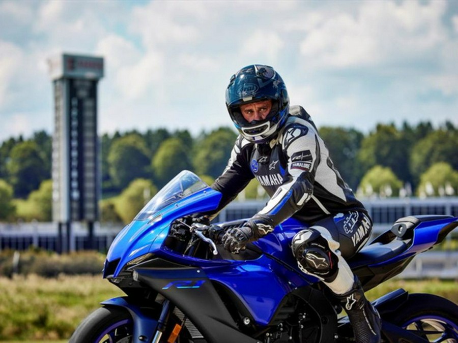 2022 Yamaha YZF R1