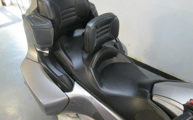 2012 Can-Am® Spyder® RT-S SE5