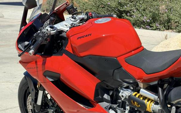 2025 Ducati Panigale V2