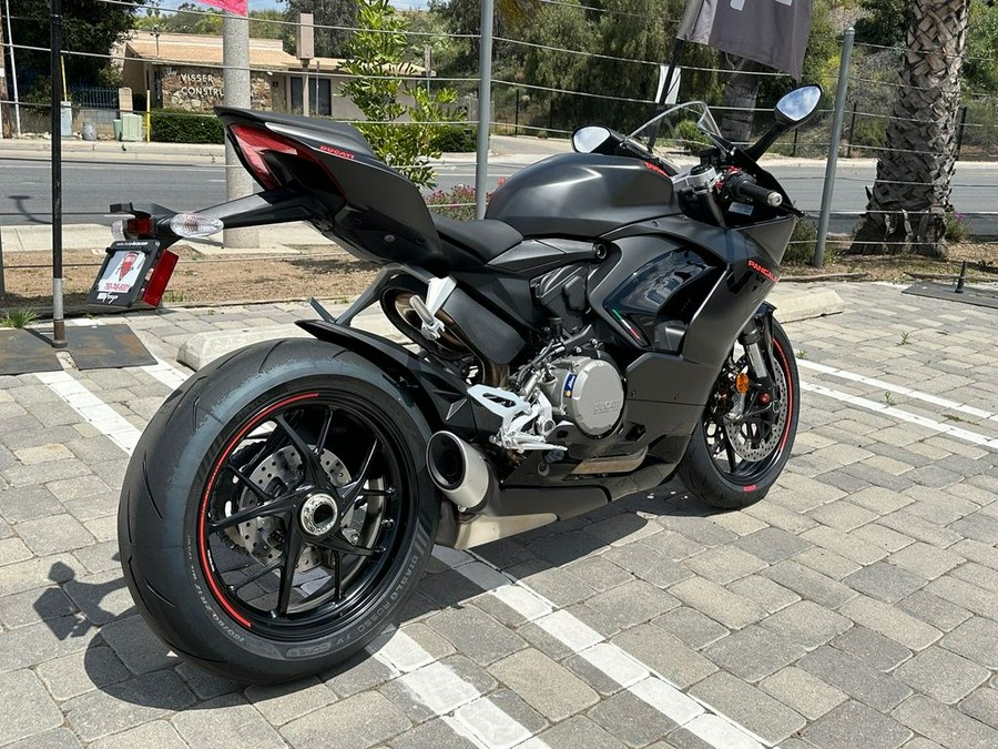 2024 Ducati Panigale V2 Black on Black