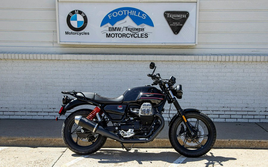 2023 Moto Guzzi V7 Special Edition