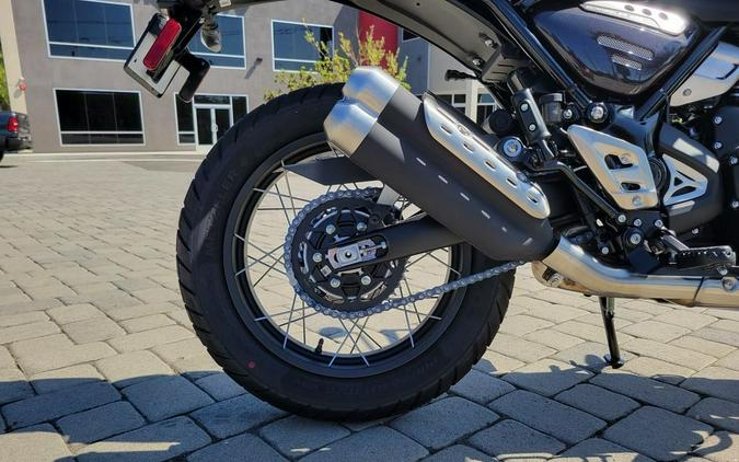 2026 Triumph Scrambler 400 XC Storm Grey