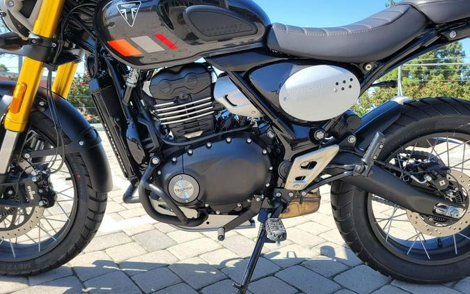 2026 Triumph Scrambler 400 XC Storm Grey