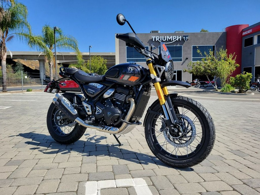 2026 Triumph Scrambler 400 XC Storm Grey