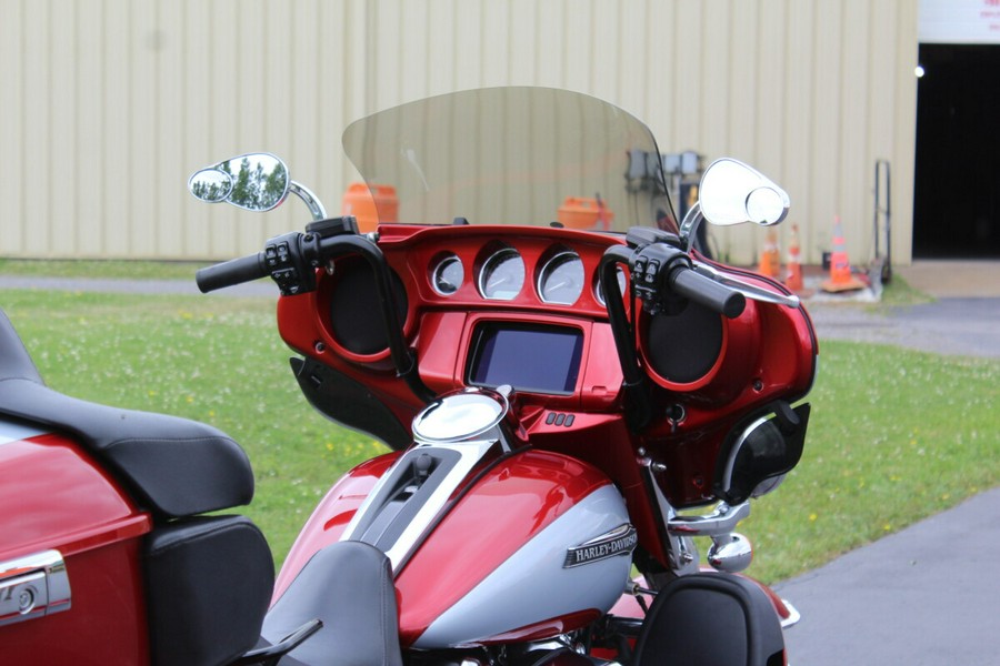 FLHTCUTG 2019 Tri Glide® Ultra
