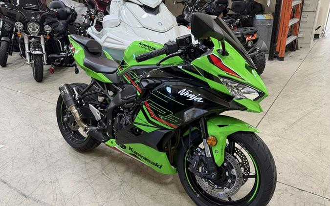 2024 Kawasaki Ninja ZX-4RR ABS KRT Edition ABS