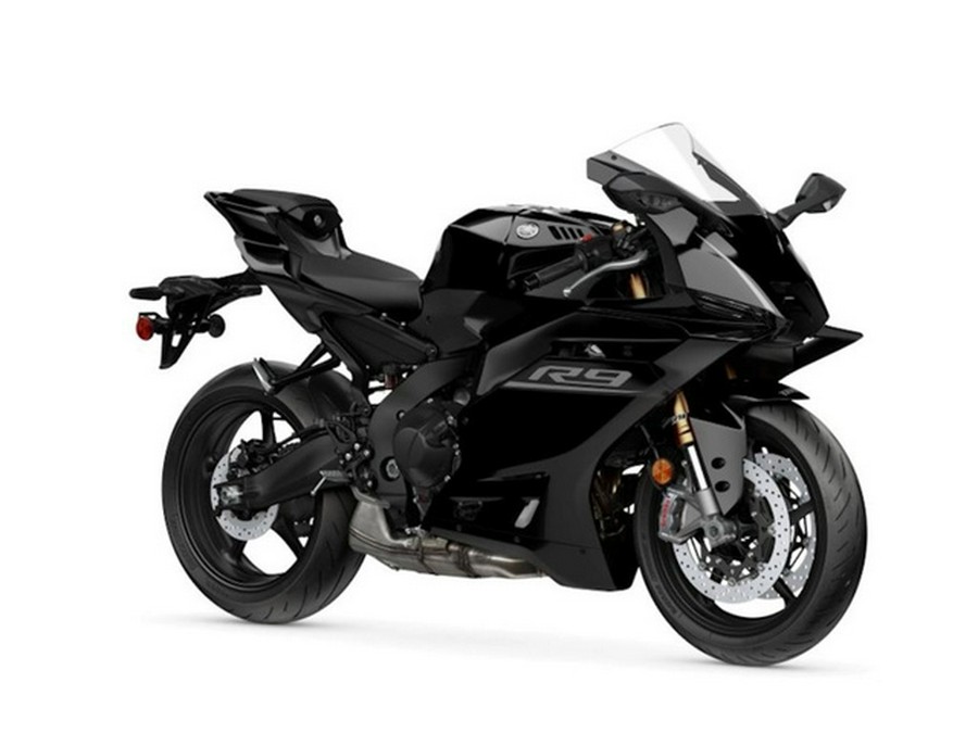 2027 Yamaha YZF R9