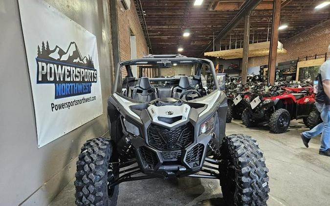 2024 Can-Am Maverick X3 DS Turbo Catalyst Gray