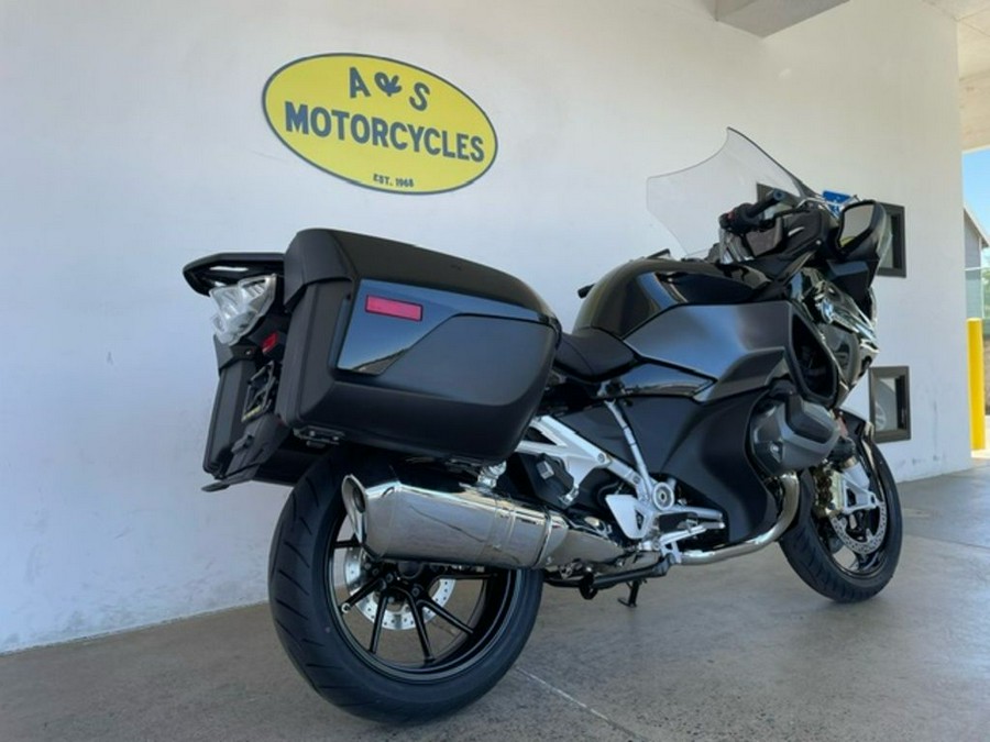 2024 BMW R 1250 RT Triple Black