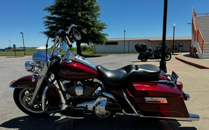 2008 Harley-Davidson Road King® Crimson Red Sunglo