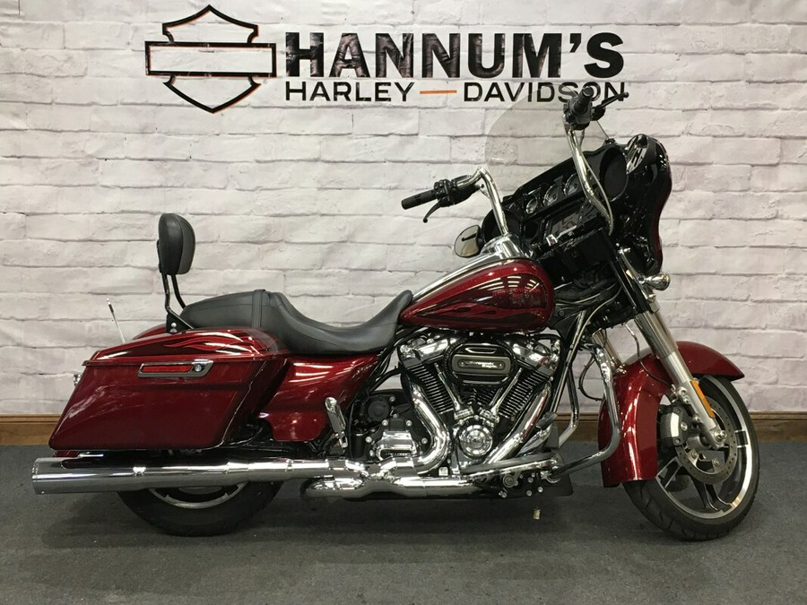 2017 Harley-Davidson Street Glide Special Hard Candy Big Red Flake FLHXS