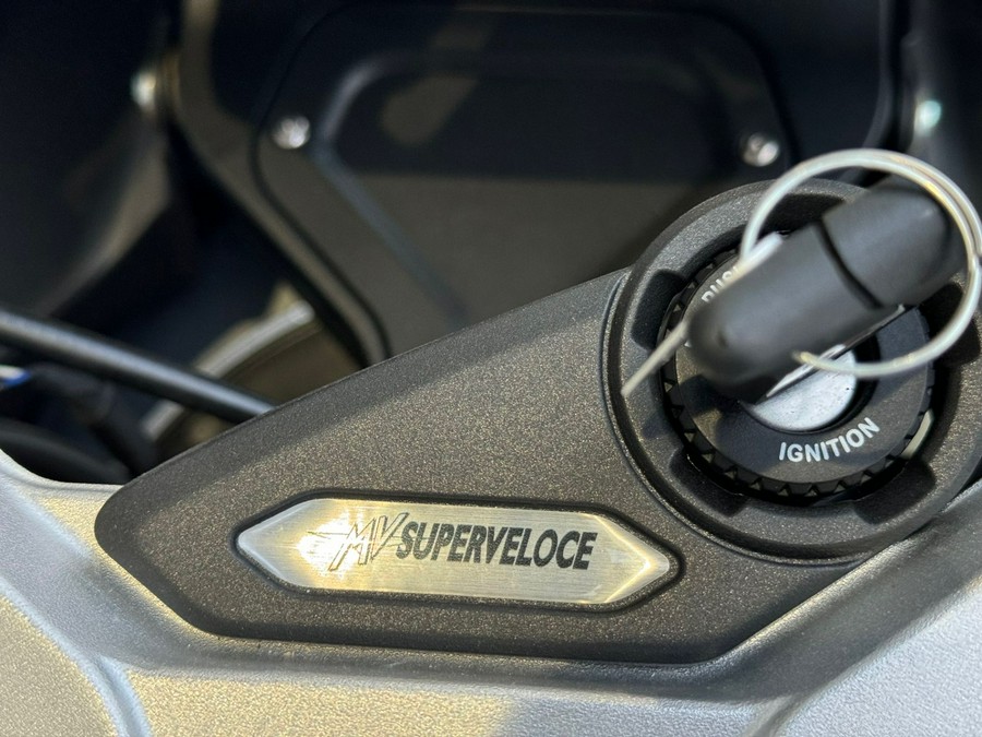 2023 MV Agusta Superveloce 800