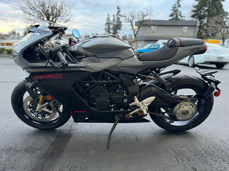 2023 MV Agusta Superveloce 800