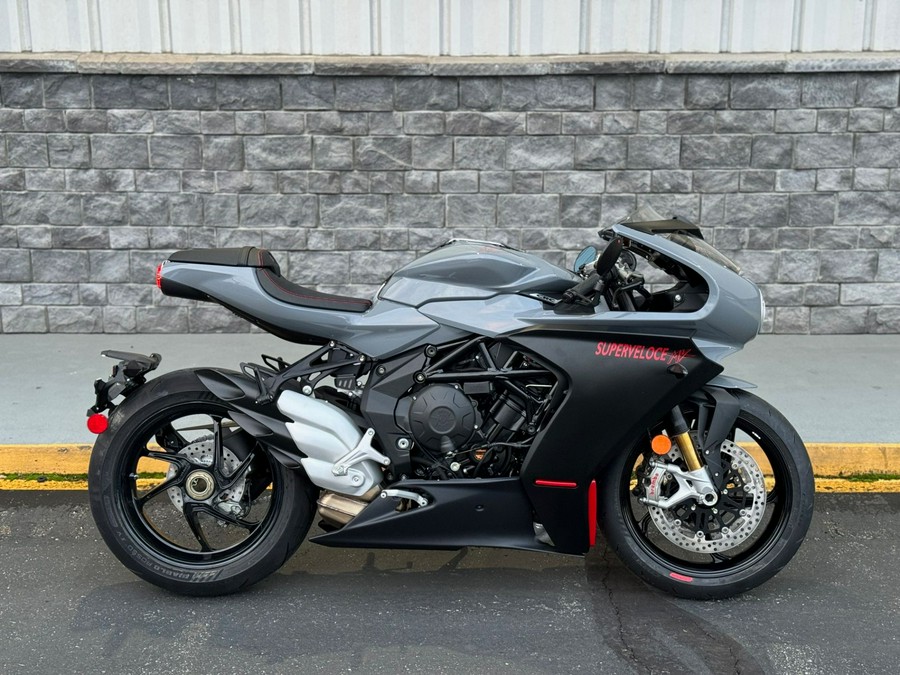 2023 MV Agusta Superveloce 800
