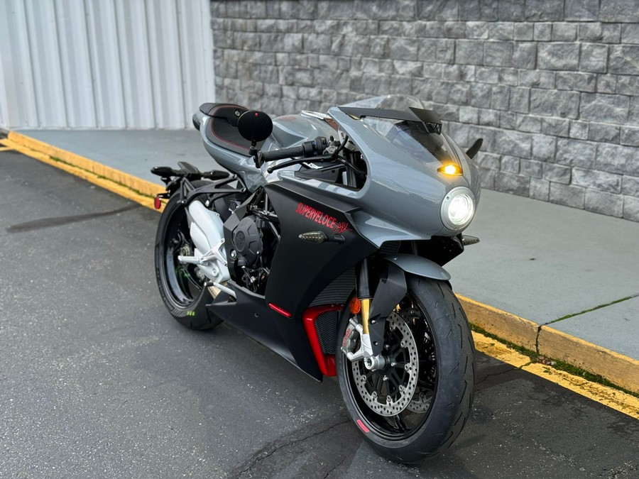 2023 MV Agusta Superveloce 800