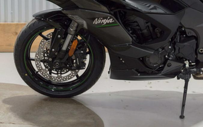 2025 Kawasaki Ninja 1100SX ABS