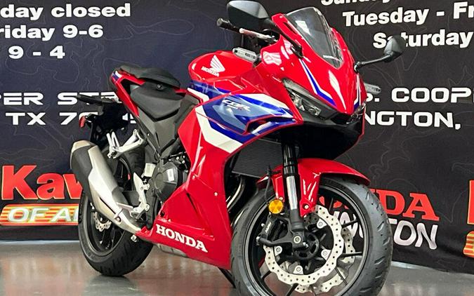 2025 Honda CBR500R ABS