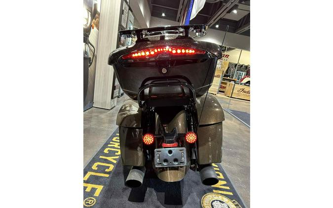 2021 Indian Motorcycle JD LE ROADMASTR, WHSKY CANY/BLK CRYST, 49ST Dark H