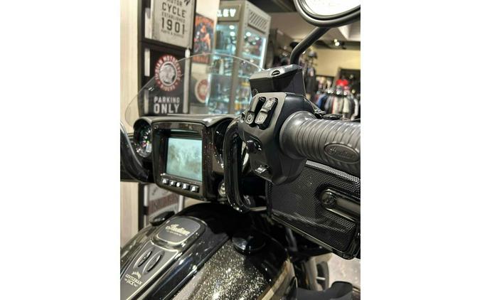 2021 Indian Motorcycle JD LE ROADMASTR, WHSKY CANY/BLK CRYST, 49ST Dark H