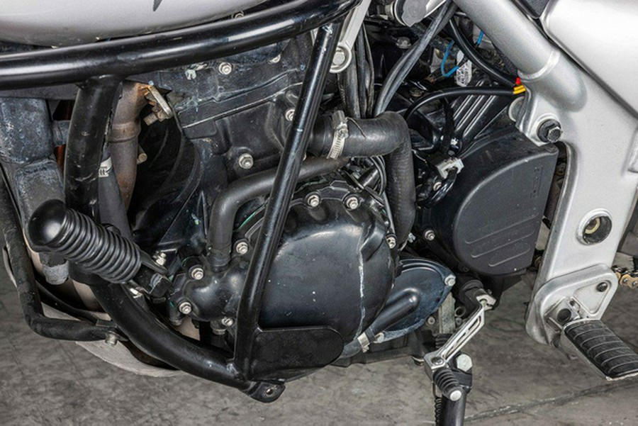 2005 Triumph Tiger Base