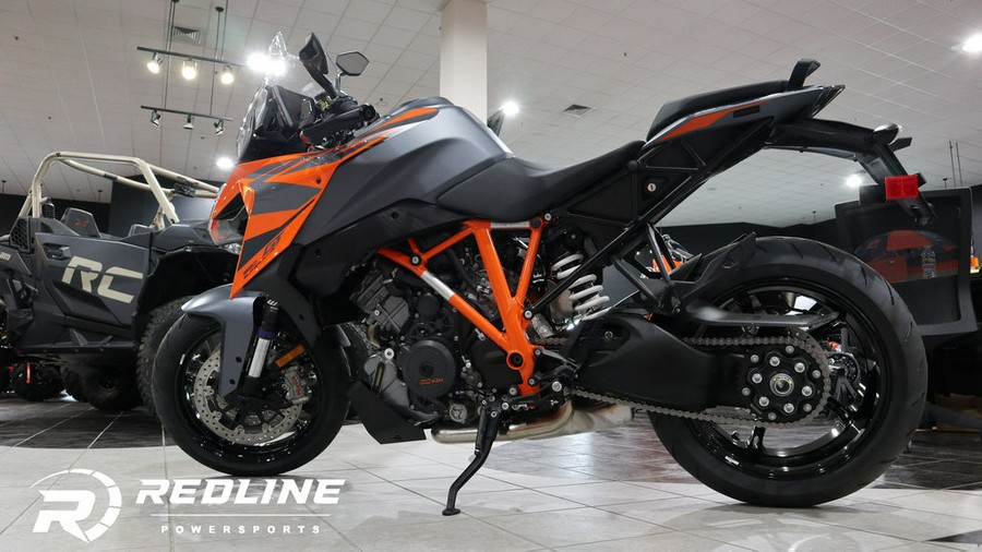 2023 KTM 1290 Super Duke GT