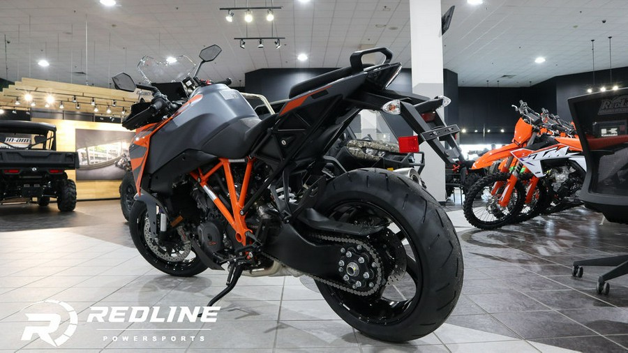 2023 KTM 1290 Super Duke GT