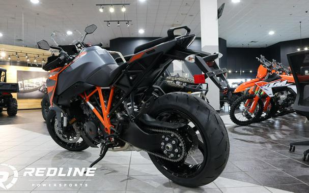 2023 KTM 1290 Super Duke GT