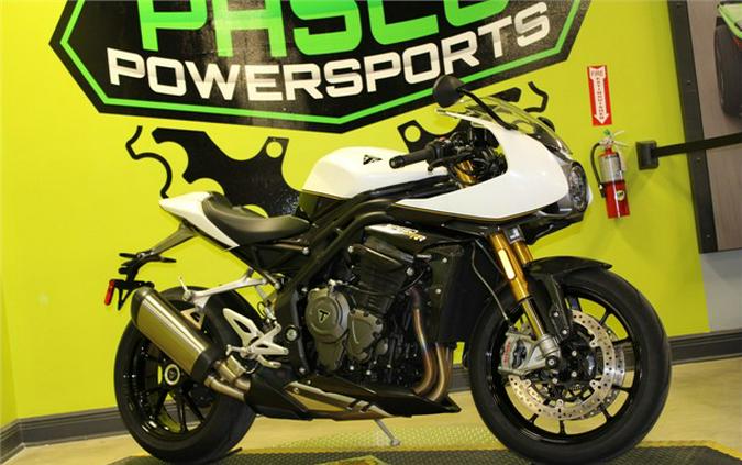 2022 Triumph Speed Triple 1200 RR