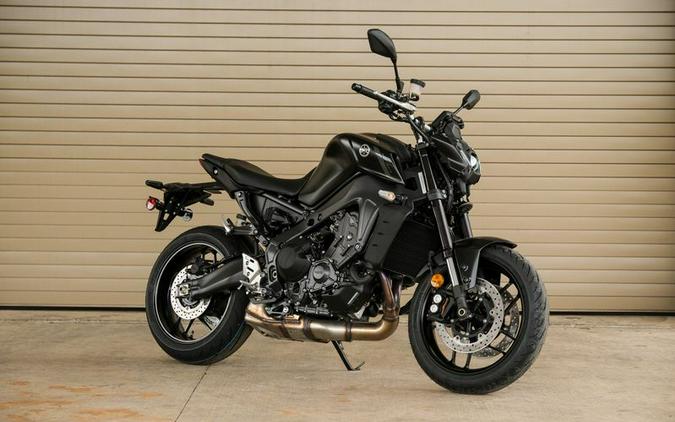 New 2023 YAMAHA MT09 MATTE RAVEN BLACK