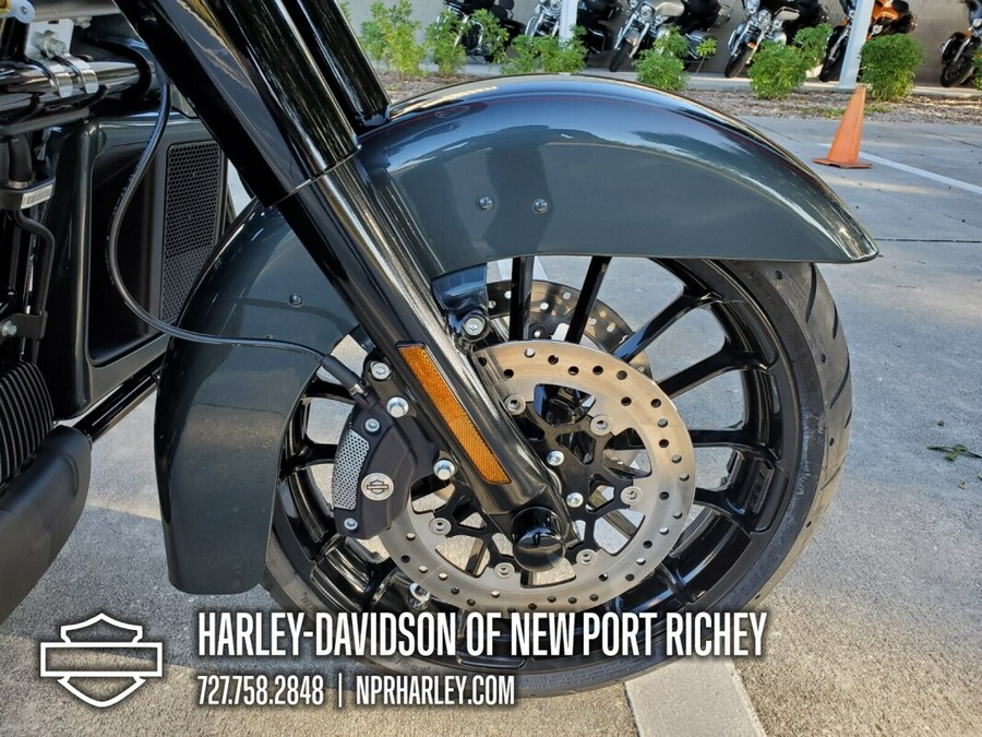 2025 Harley-Davidson® Tri Glide® Ultra