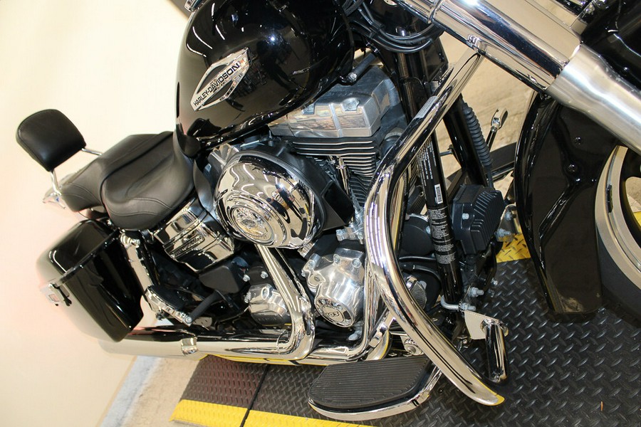 Used 2012 Harley-Davidson Dyna Switchback FLD Motorcycle For Sale In Miami, Florida