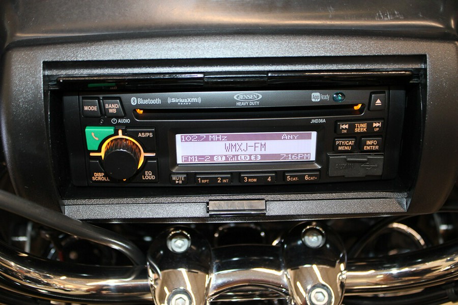 Used 2012 Harley-Davidson Dyna Switchback FLD Motorcycle For Sale In Miami, Florida