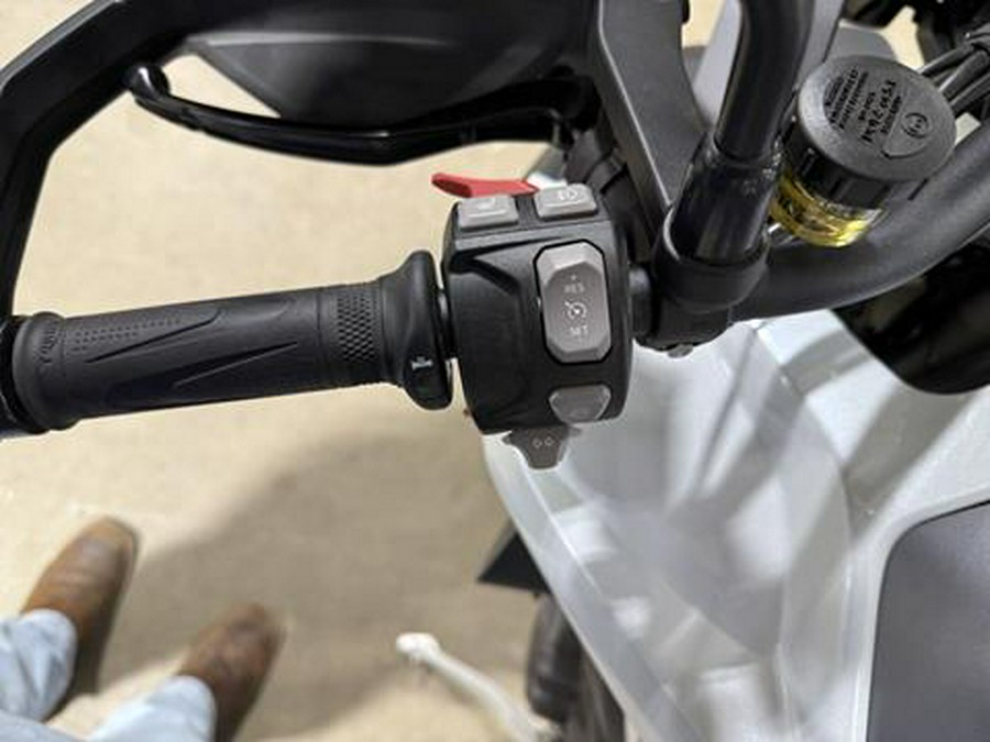 2025 Triumph Tiger 1200 GT Pro