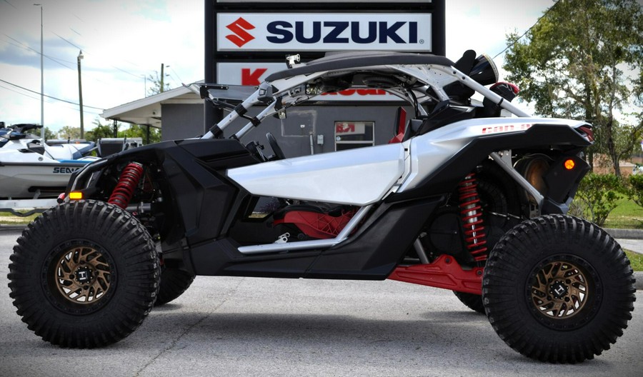 2025 Can-Am Maverick X3 X mr TURBO RR 72 Hyper Silver / Legion Red