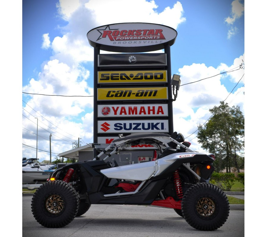 2025 Can-Am Maverick X3 X mr TURBO RR 72 Hyper Silver / Legion Red
