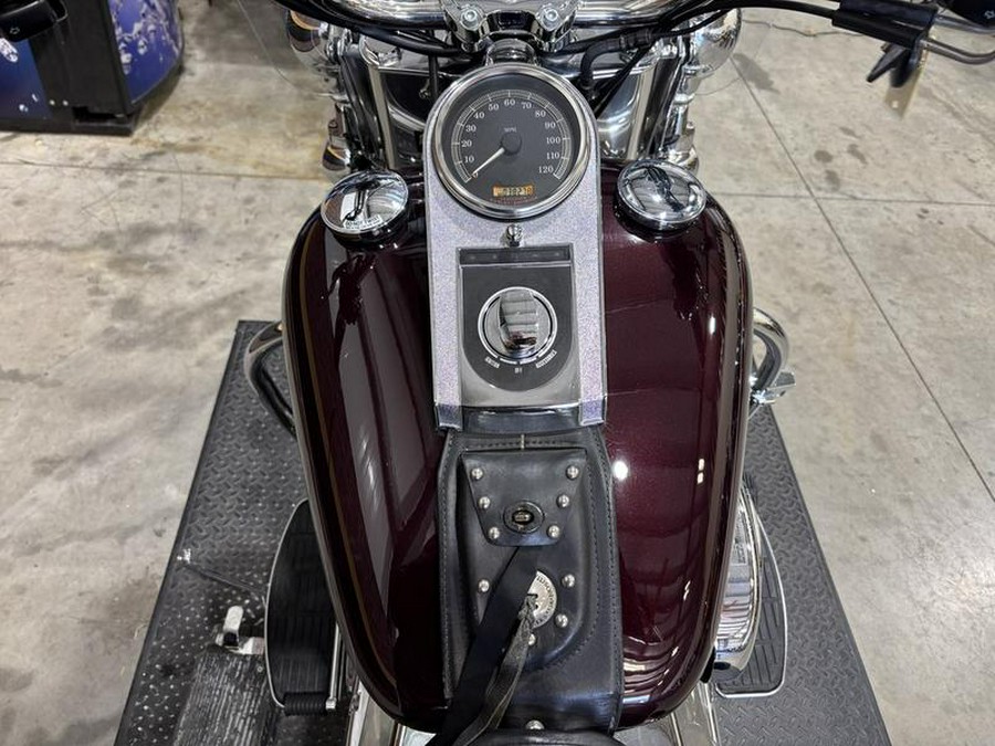 2005 Harley-Davidson® FLSTC - Heritage Softail® Classic