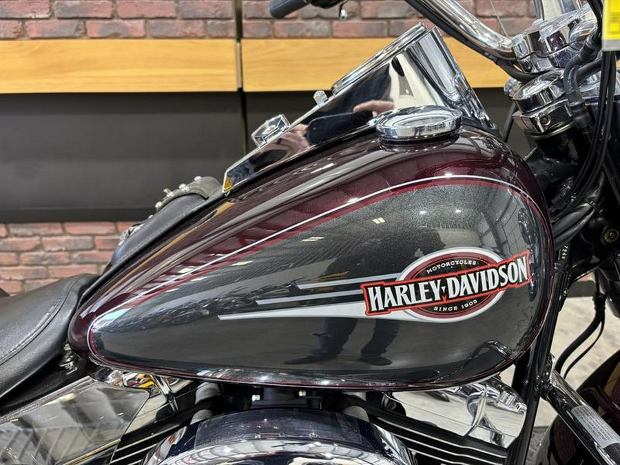 2005 Harley-Davidson® FLSTC - Heritage Softail® Classic
